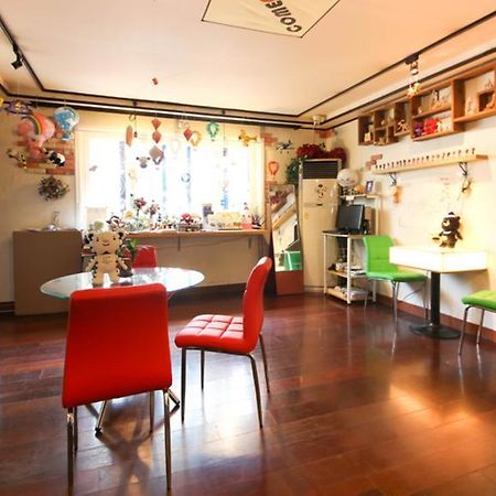 Comeinn Guesthouse Hongdae - Female Only Seúl Exterior foto