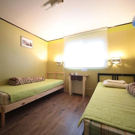 Comeinn Guesthouse Hongdae - Female Only Seúl Exterior foto