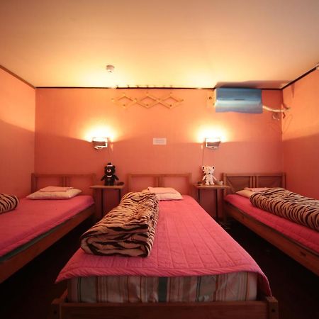 Comeinn Guesthouse Hongdae - Female Only Seúl Exterior foto