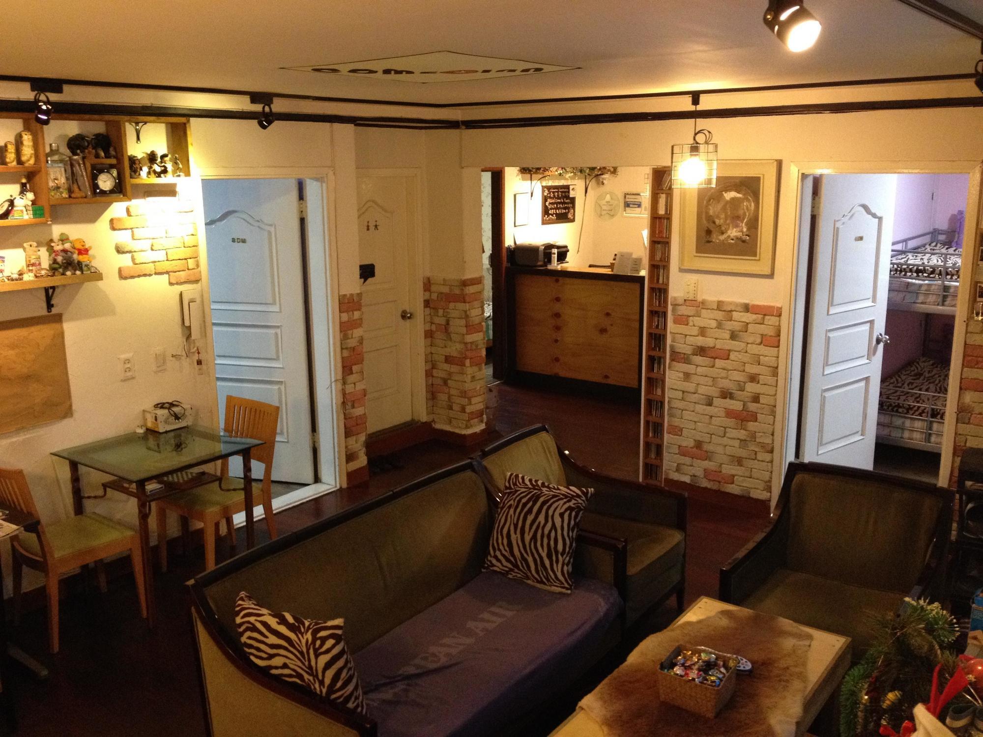 Comeinn Guesthouse Hongdae - Female Only Seúl Exterior foto